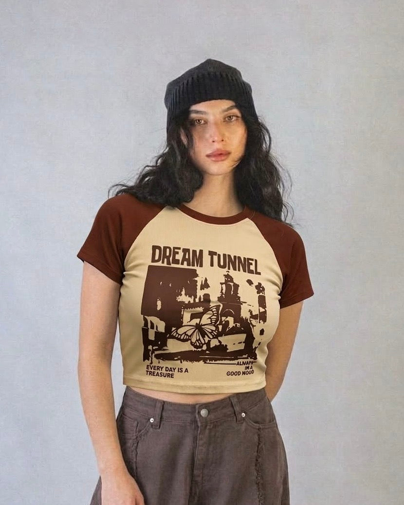 The DREAM TUNNEL Crop top